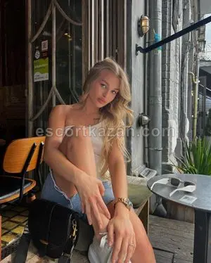Индивидуалка Лариса, 25 лет — Московский район Казани, фото 1 из 7
